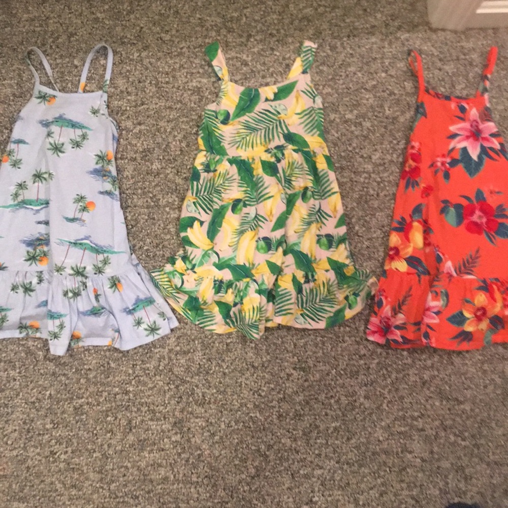 Bundle of old navy dresses